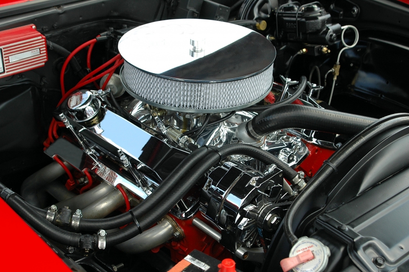 garagiste-MONTMEYAN-min_car-engine-1548434